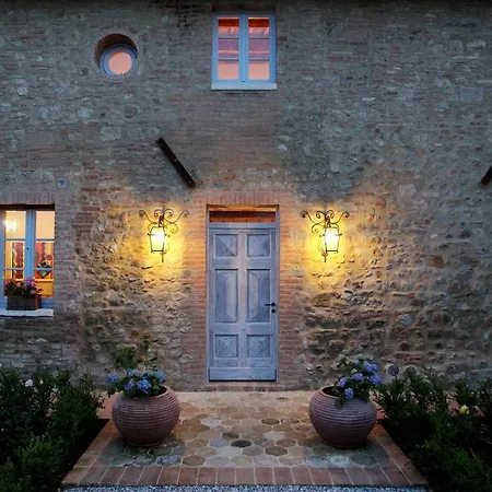 Locanda Dell' Artista Bed & Breakfast *